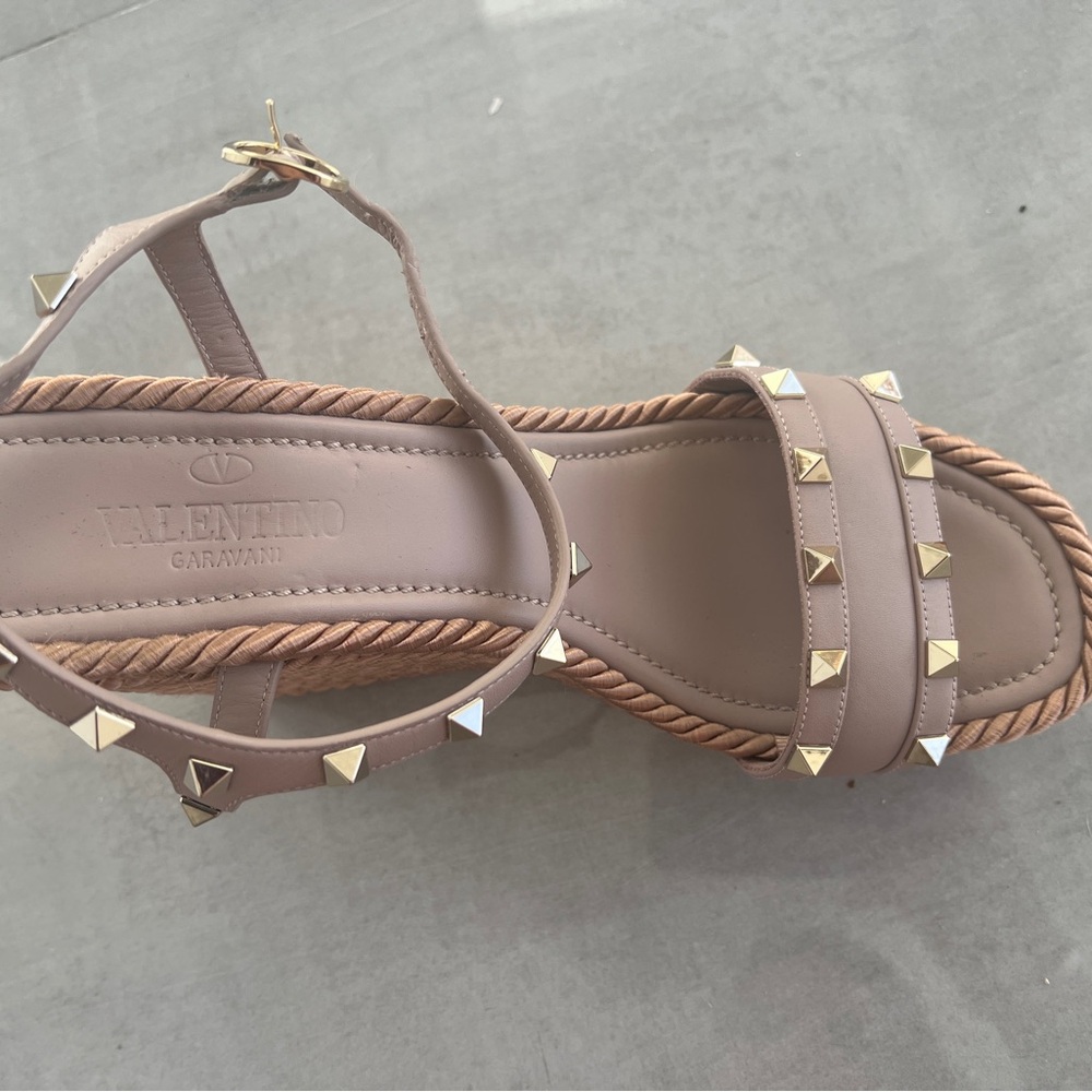 Valentino Studded Wegde - Picture 4 of 9